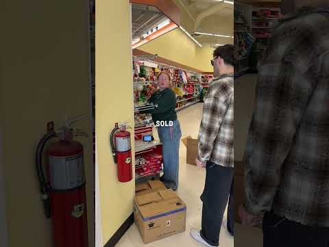 THIS GAMESTOP ACTUALLY HAD POKEMON CARDS pokemon shorts サムネイル