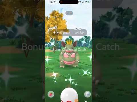 ✨Shiny Costume Nidoqueen CAUGHT in Pokemon Go!✨ shorts poke… サムネイル