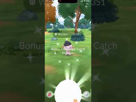 ✨I Caught ONE OF MY FAVORITE COSTUME SHINY POKEMON In Pokem… サムネイル