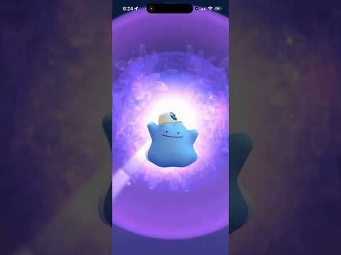 ✨NEW Shiny Costume Ditto CAUGHT in Pokemon Go!✨ shorts poke… サムネイル