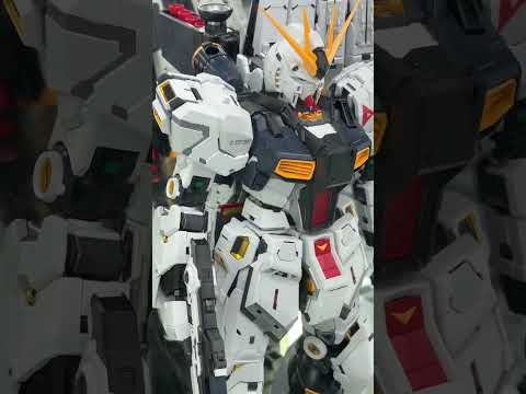 デカいガンプラキット家にあるのに作れない説！PGUνガンダムがカッコ良すぎるのになかなか作れないノーテツはヨドバシの展… サムネイル