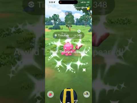 ✨I Caught 3 SHINY POKEMON IN A ROW In Pokemon Go!✨ shorts p… サムネイル